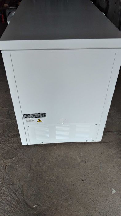 Морозильный ларь Midea