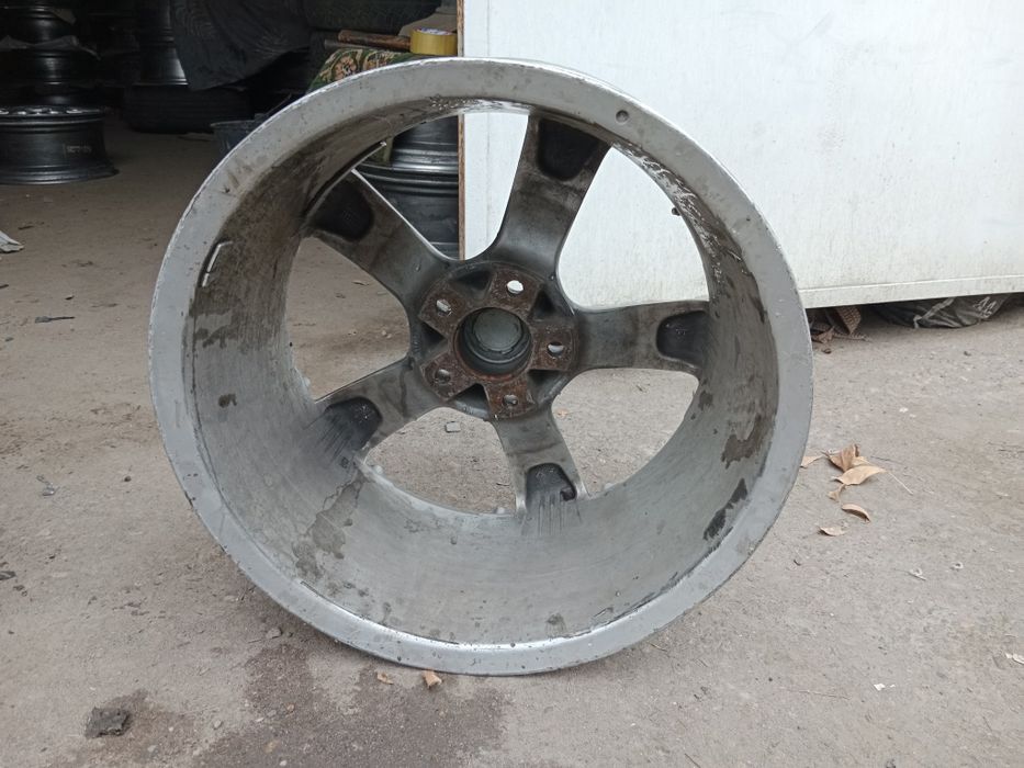 R17, ET35, J8 Мерседес ауди Фольксваген форт