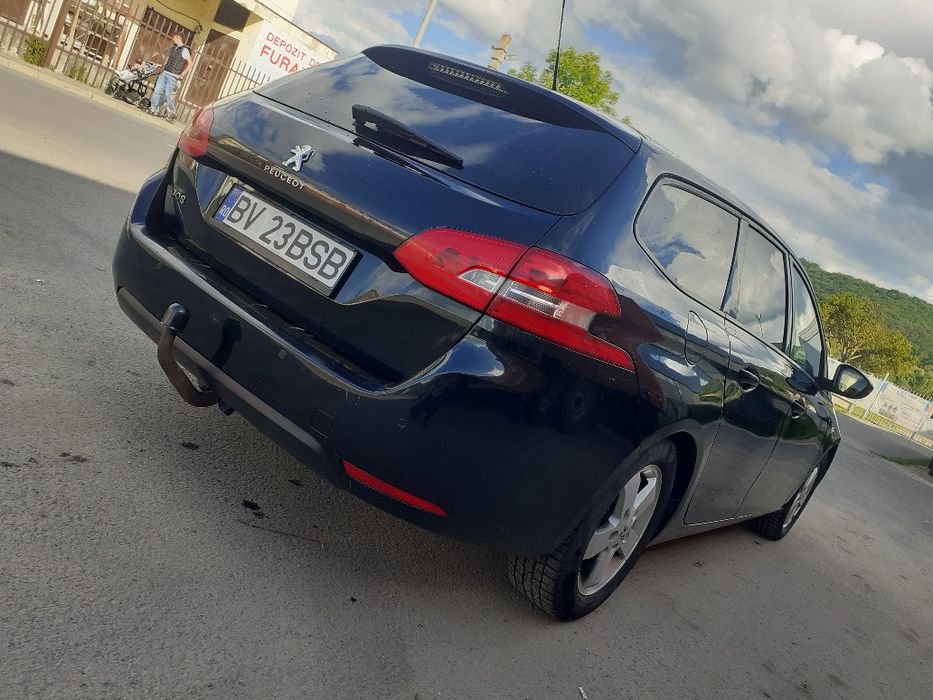 Peugeot 308.2015.euro6.1.2 benzina si GPL.stare f buna.VARIANTE + -