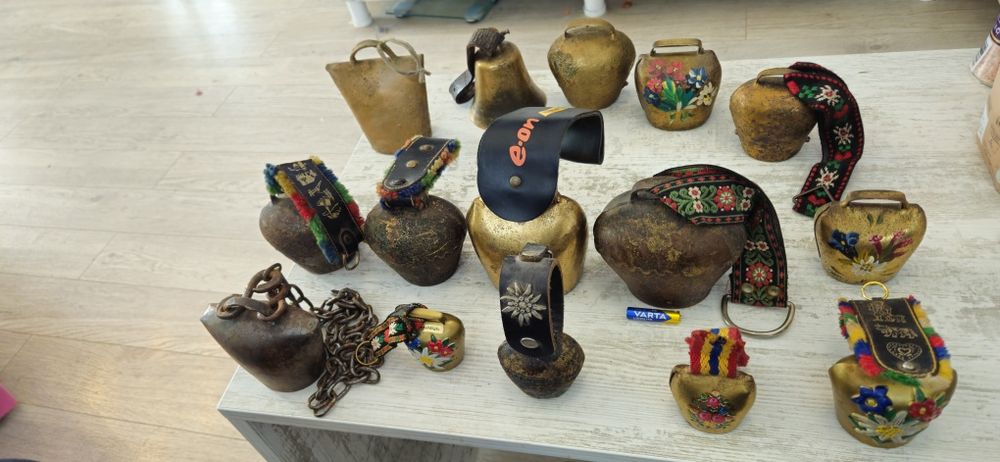 Vand clopote+talangi de colectie,traditionale,de calitate.Vezi 8 poze