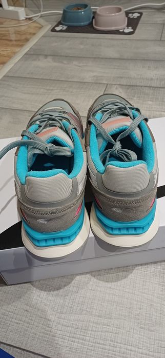 PUMA Маратонките