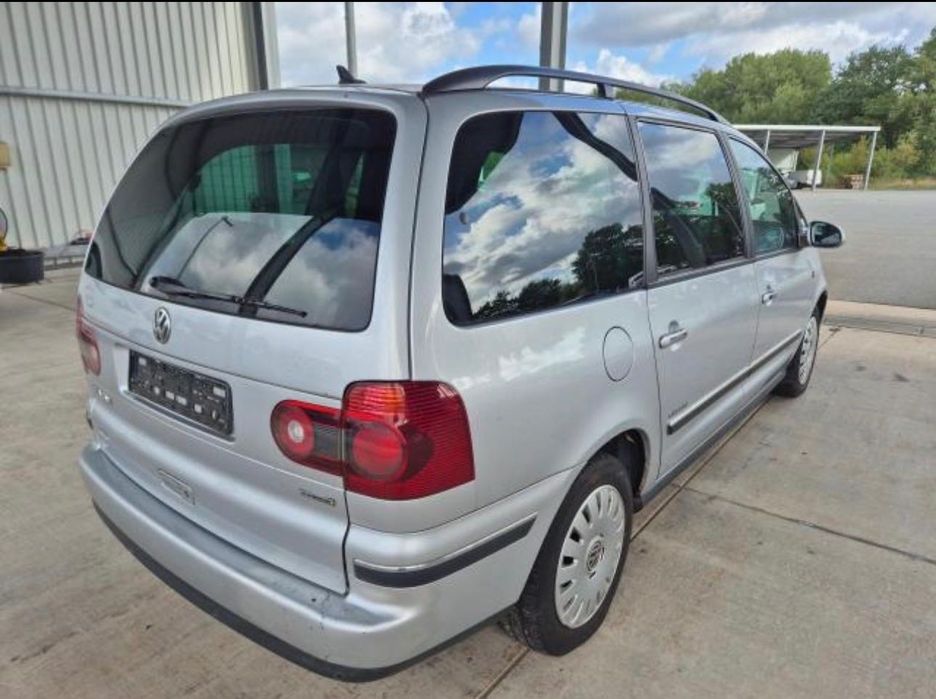 VOLKSWAGEN Sharan 2009 — imagine 4