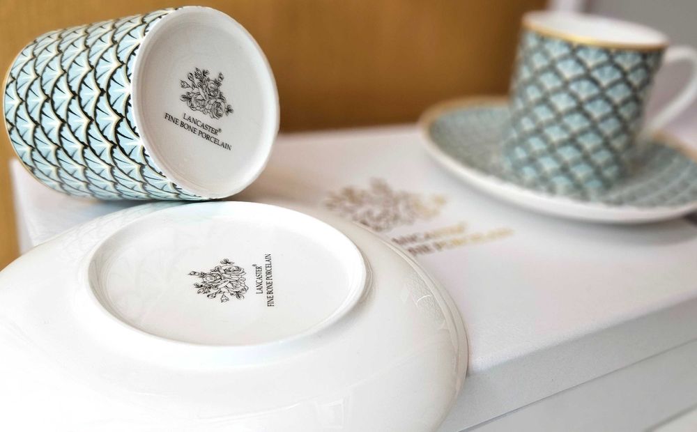 Порцеланов ервиз за кафе Lancaster. 2 комплекта х 2 чаши и чинийки.
