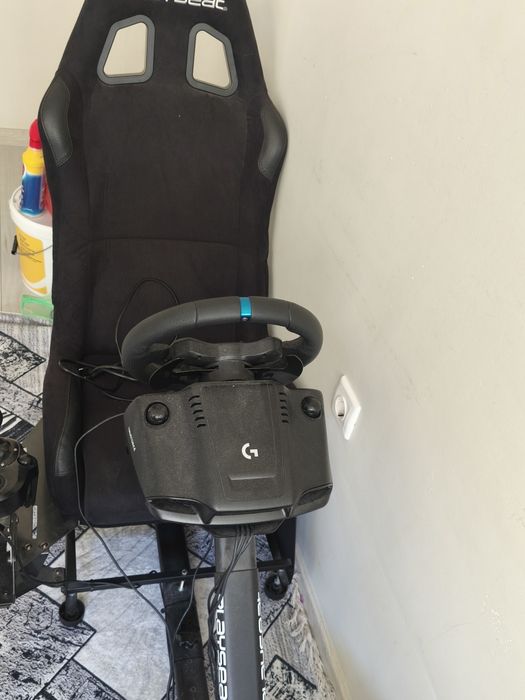 LOGITECH G29 + shifter + Playseat