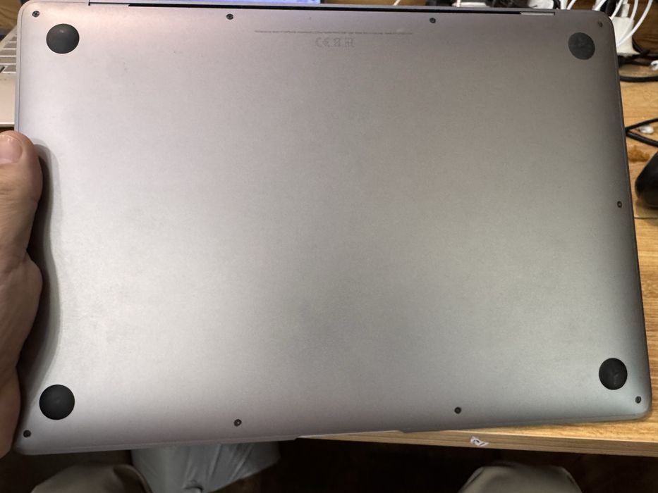 Macbook air13 core i5  на запчасти