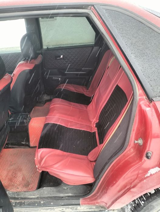 Продам Ауди Б4 состояние хорошее