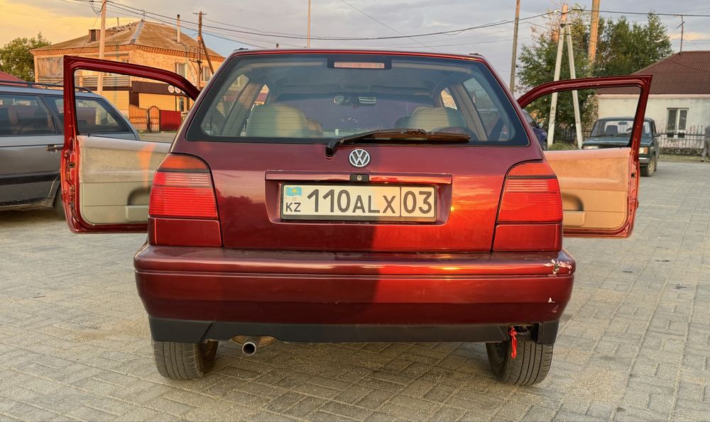 Продам Volkswagen Golf 3, 1996 г.
