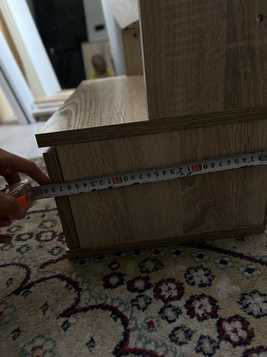 Шкаф с большим зеркалом