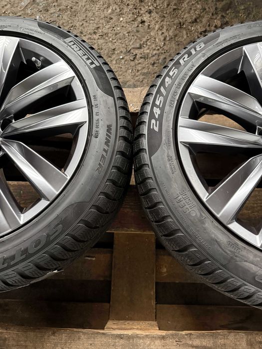 2x Anvelope noi de Iarna 245/45 r18 seal - Pirelli Sottozero 3 Winter