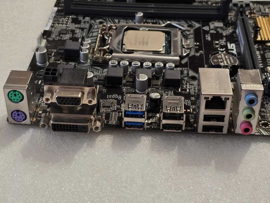 Placa de baza ASUS H110M-K, Socket 1151 + Procesor Intel G4560