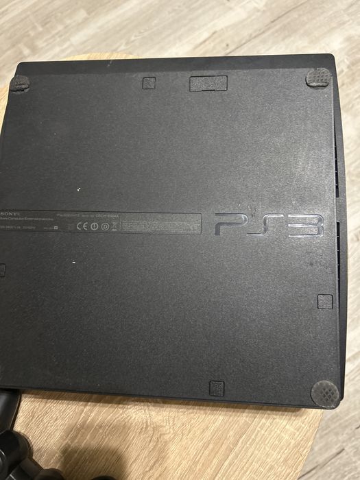 PS3 modat HEN / 2 manete + 96 jocuri