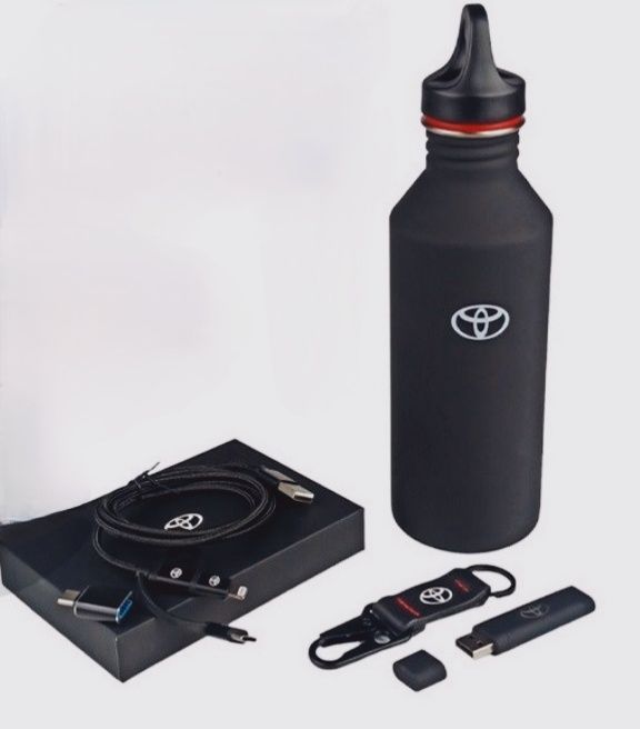 Продавам аксесоари за Тойота и Киа