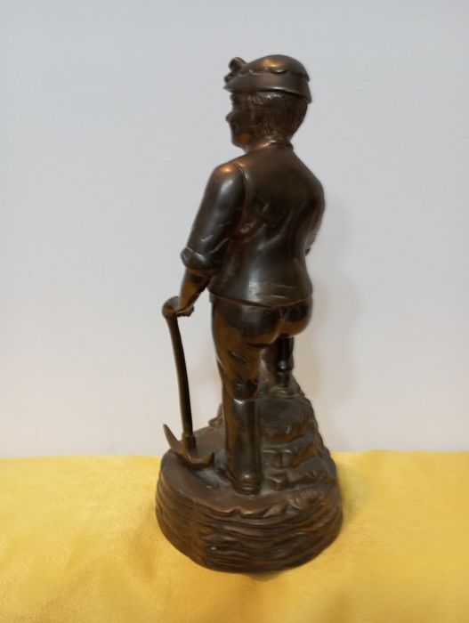 Statuetă bronz miner h 32 cm