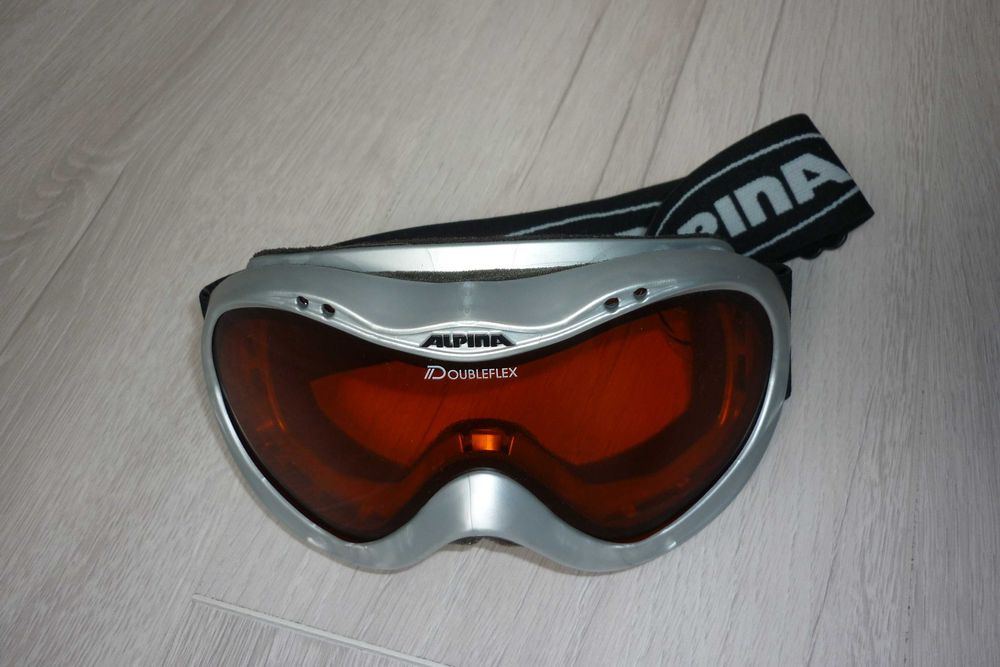 Маркови ски очила "ALPINA"
