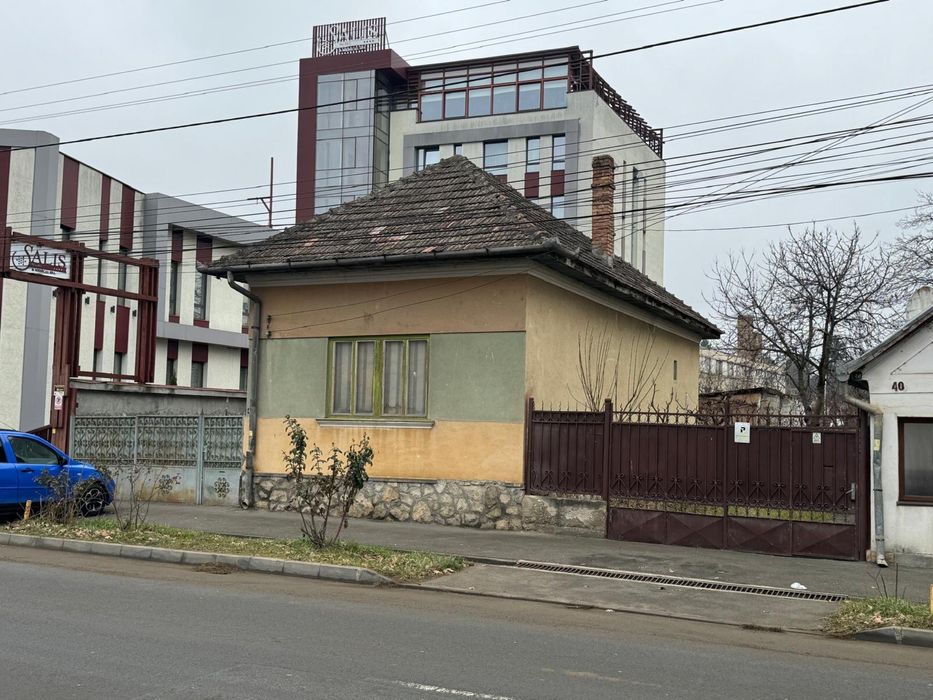 Casă de vânzare - 2 camere