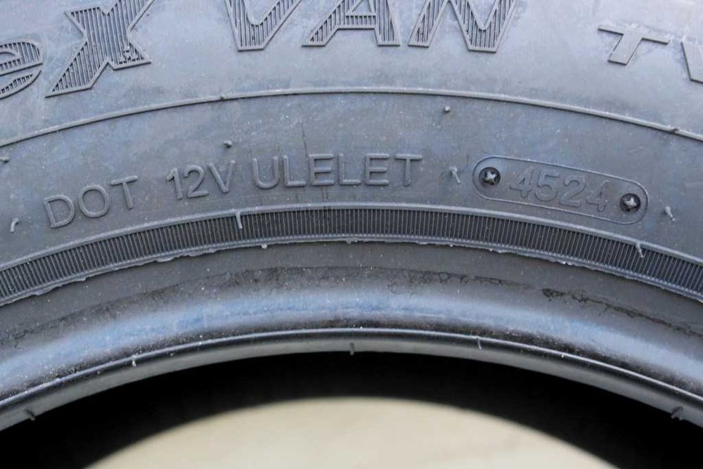 Anvelope vara noi 215/65R16C 109/107T, 8PR, Triangle