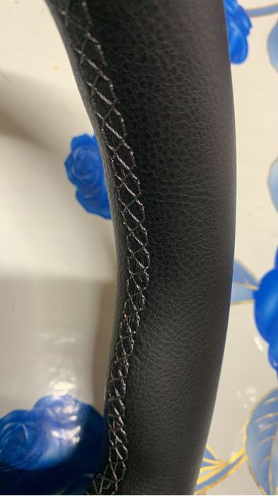 Руль дерево Бмв .