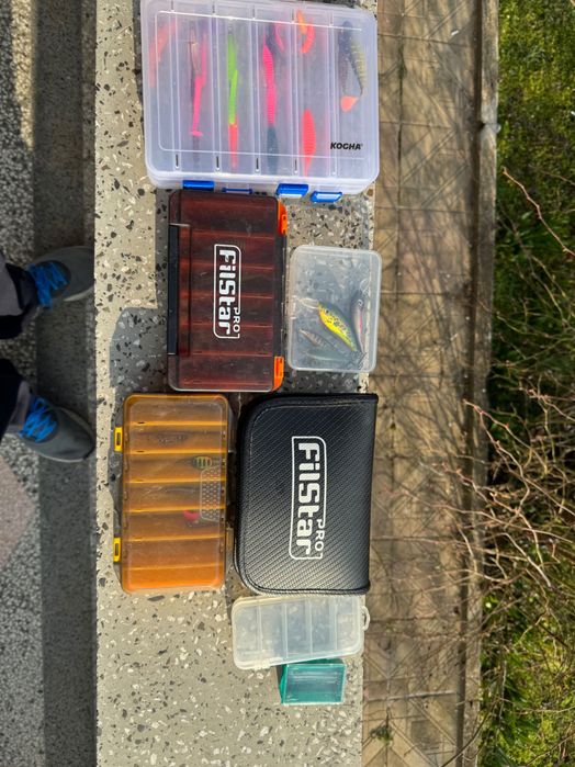 Спининг примамки класьори кутии и аксесоари, клатушки воблери блесни