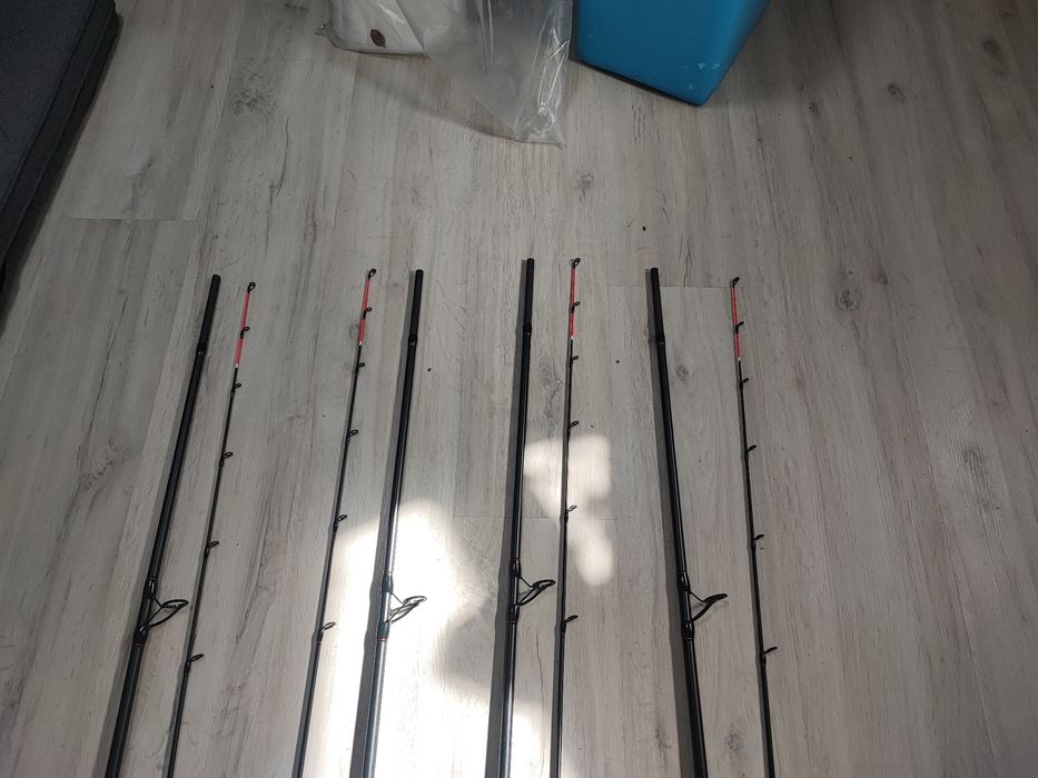 4Lansete Benzar Boat Feeder 300+4 Penn Slammer 560și