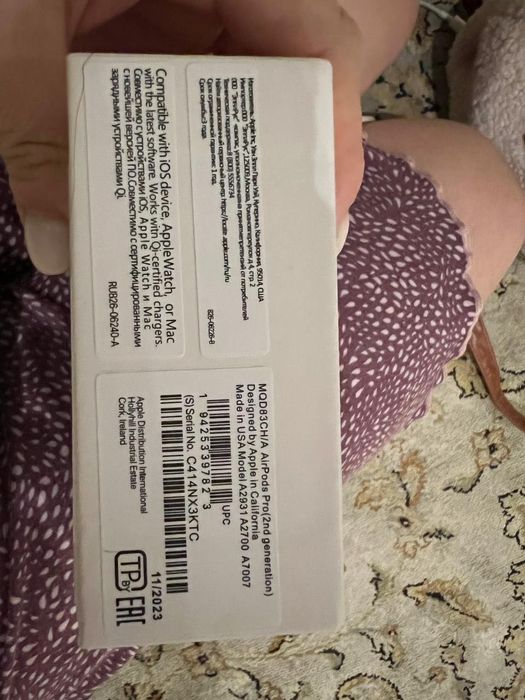 Оригинал AirPods