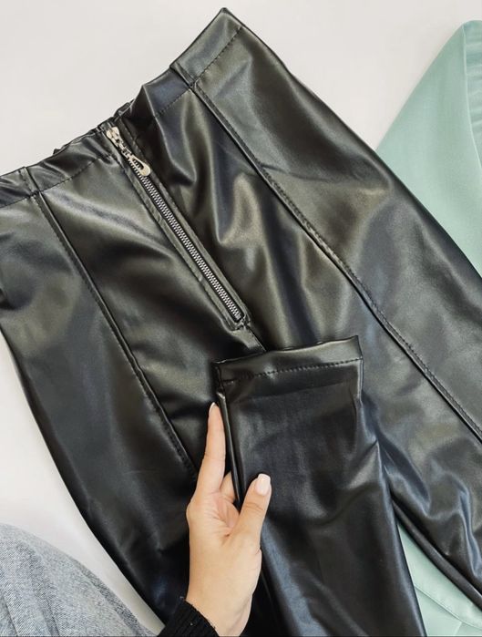 Кожанные лосины брюки