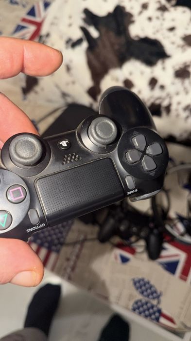 Ps4 cu  căști si controller