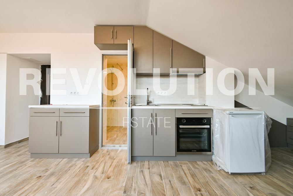 Дава се под наем Едностаен апартамент в София, Медицинска академия - 35 кв.м за 500 € - Снимка #1