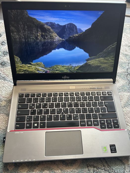 Laptop Fujitsu i7