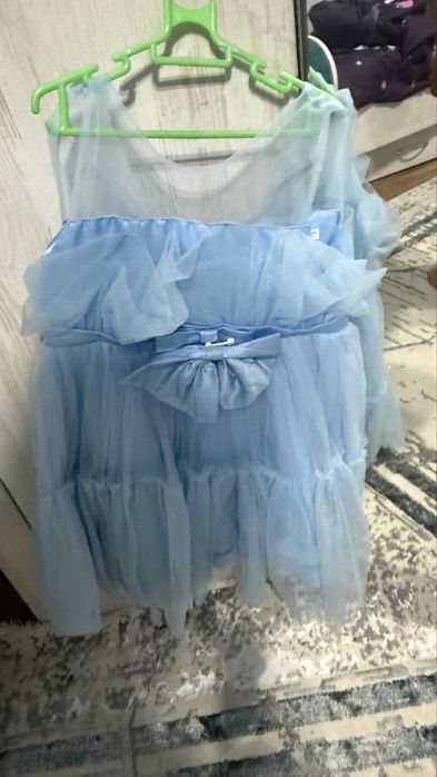 Платья девочки хорошом состоянии