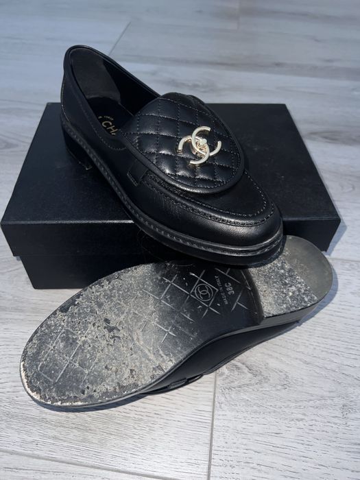 Loafers din piele Chanel
