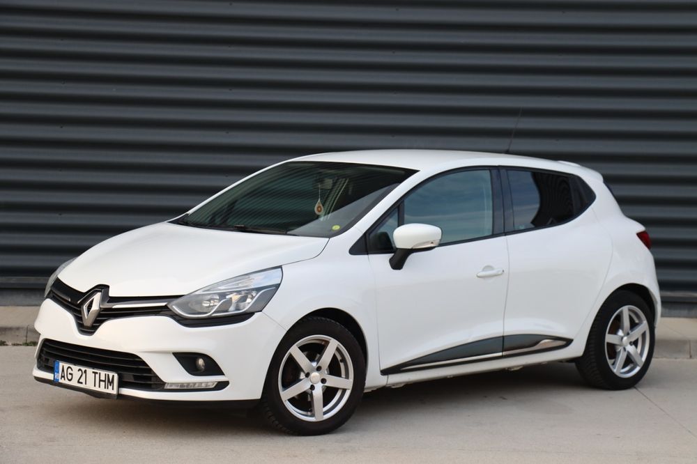Proprietar pe carte vand renault clio 4 /Euro6/Ac/2017