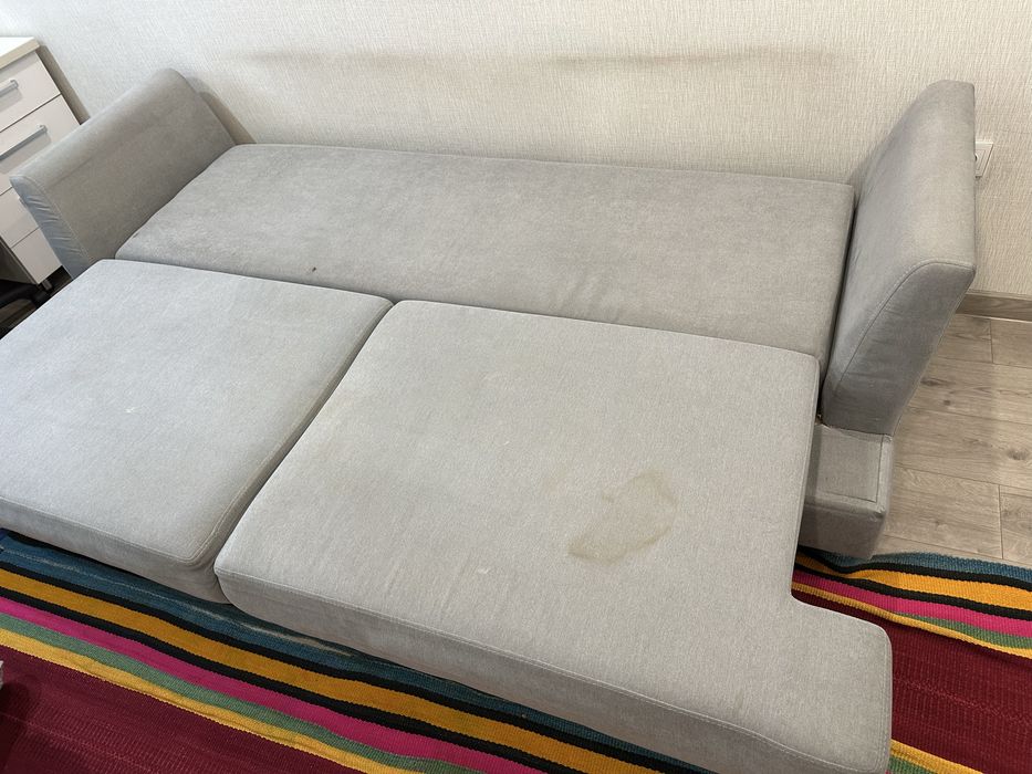 Продам диван раскладывающийся