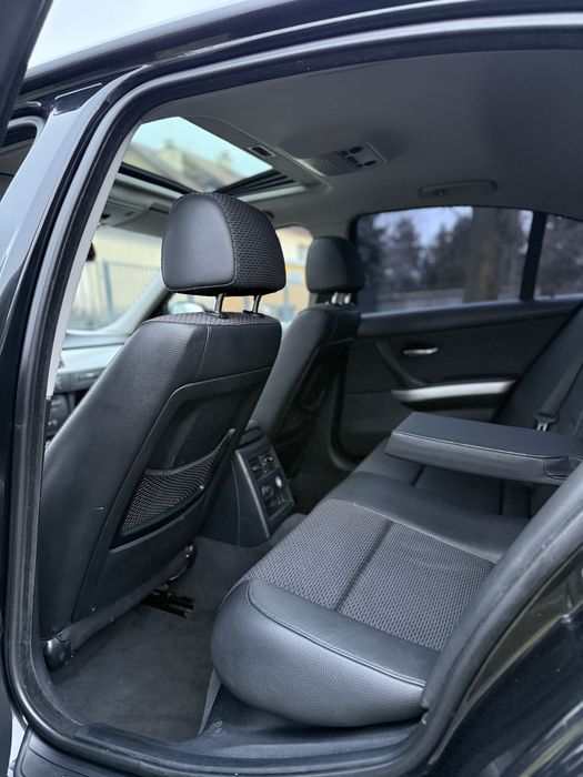 BMW seria 3 e90 facelift 2010 E5 2.0i