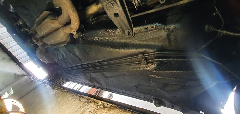 Service auto Tinichigerie Vopsitorie etc.  Tobe Eșapament