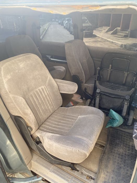 Pontiac tran sport продается