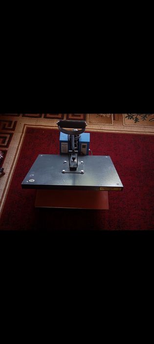 Issiqlik bilan rasm yopishtiradigan press..issiqlik presi..dazmol pres