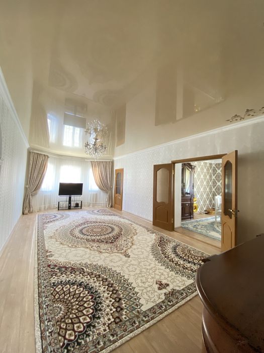 Кең жайлы үй сатылады