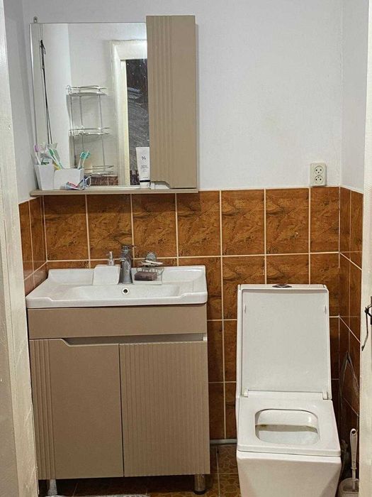 Продам дом в центре Аксукента ул.Пратова