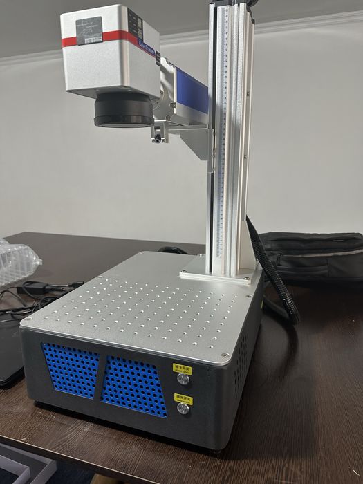 Лазерный станок Raycus