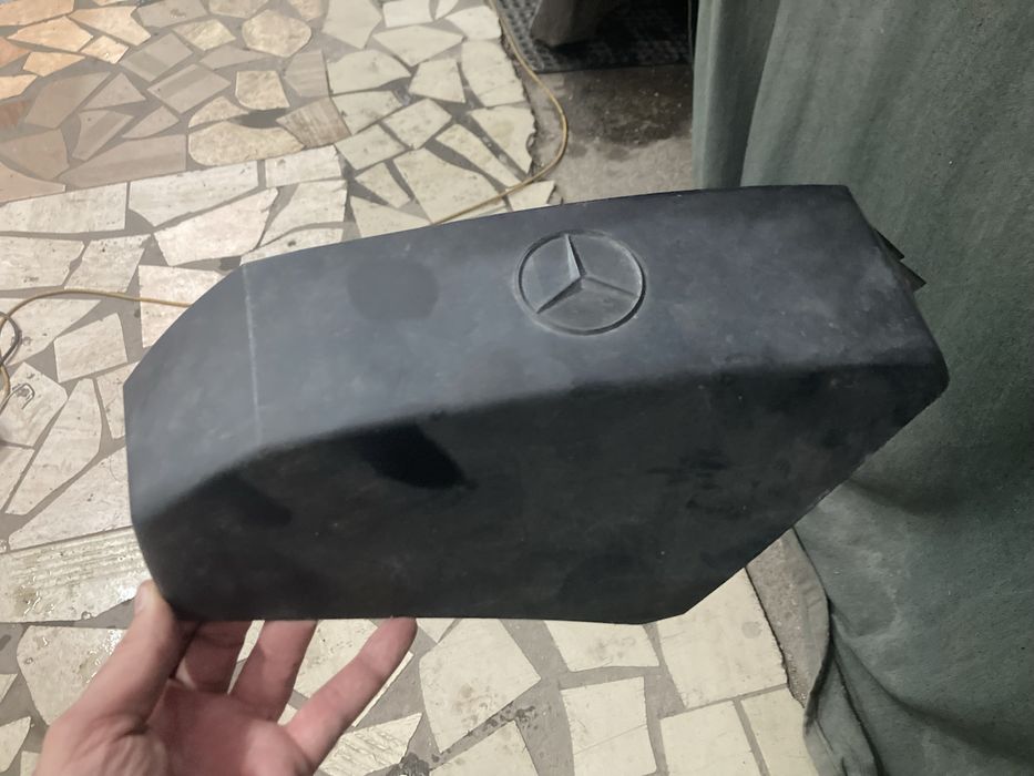 Декоративная крышка накладка двигателя Мерседес M104 / Mercedes M104