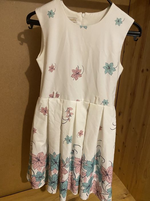 Детска рокля за порастнали момиче