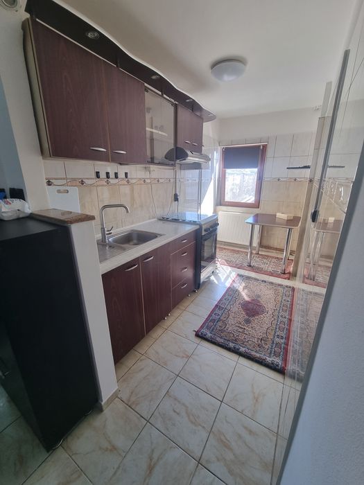 Inchiriez garsoniera Lenin Sud - 250 Euro