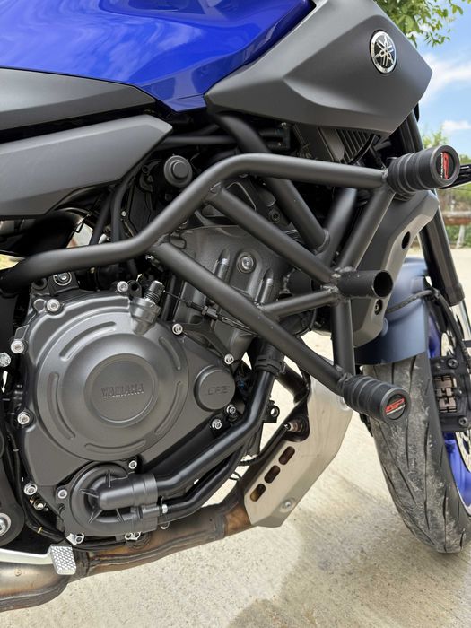 YAMAHA MT-07 Quick Shifter, Ролбари