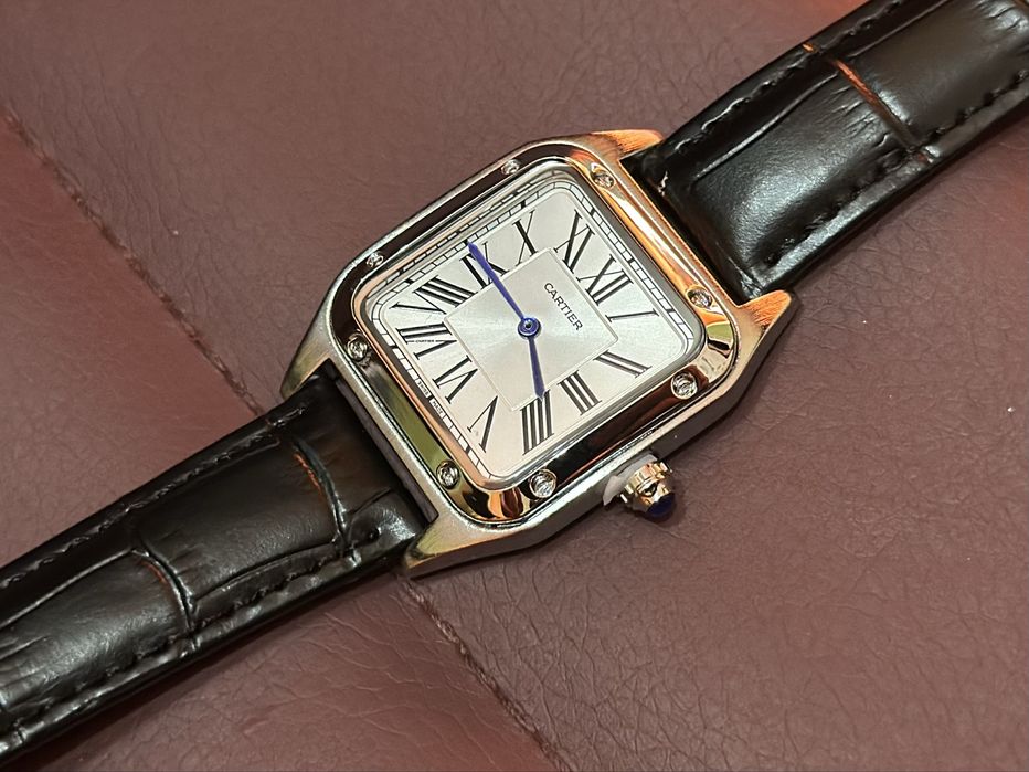 Нов Cartier Santos Часовник с Кожена Каишка