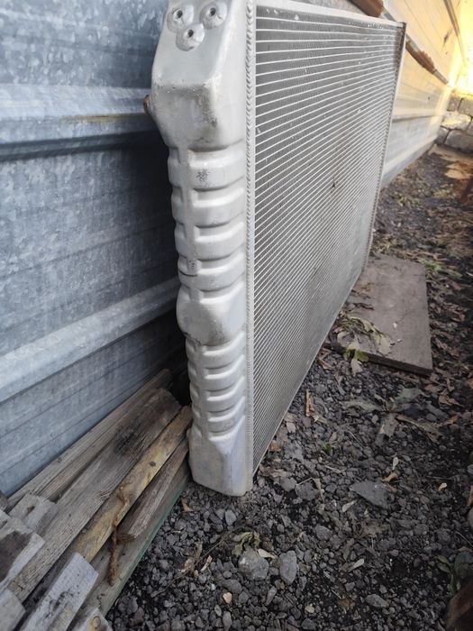 Радиатор 3х секционый