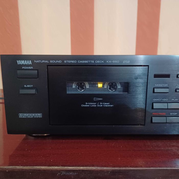 Casetofon deck Yamaha KX-650
