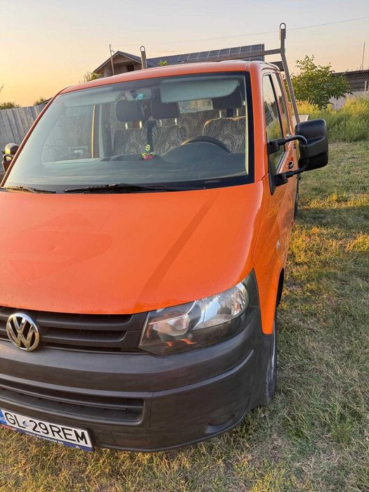 Volkswagen Transporter T5 2012 DOKA/2.0 TDI/ 140 CP/CLIMA