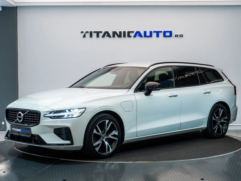 Volvo V60 Volvo V60 T6 R-Design Hibrid Plug-In AWD RATE CREDIT LEASING
