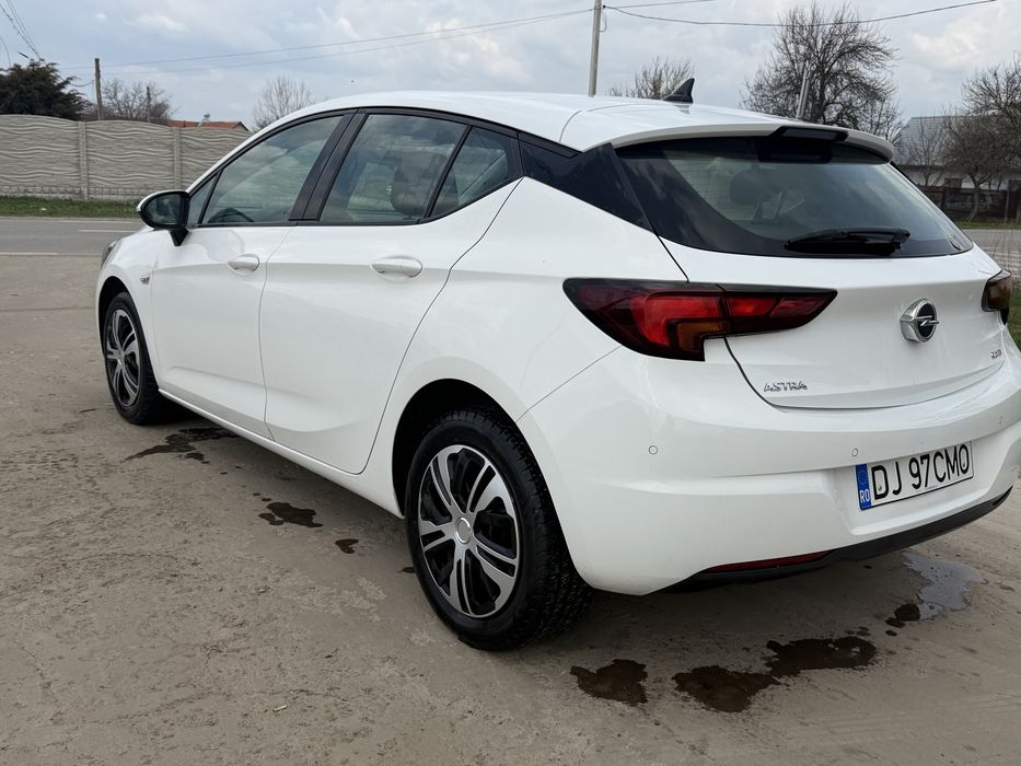 OPEL Astra 2018 — imagine 4