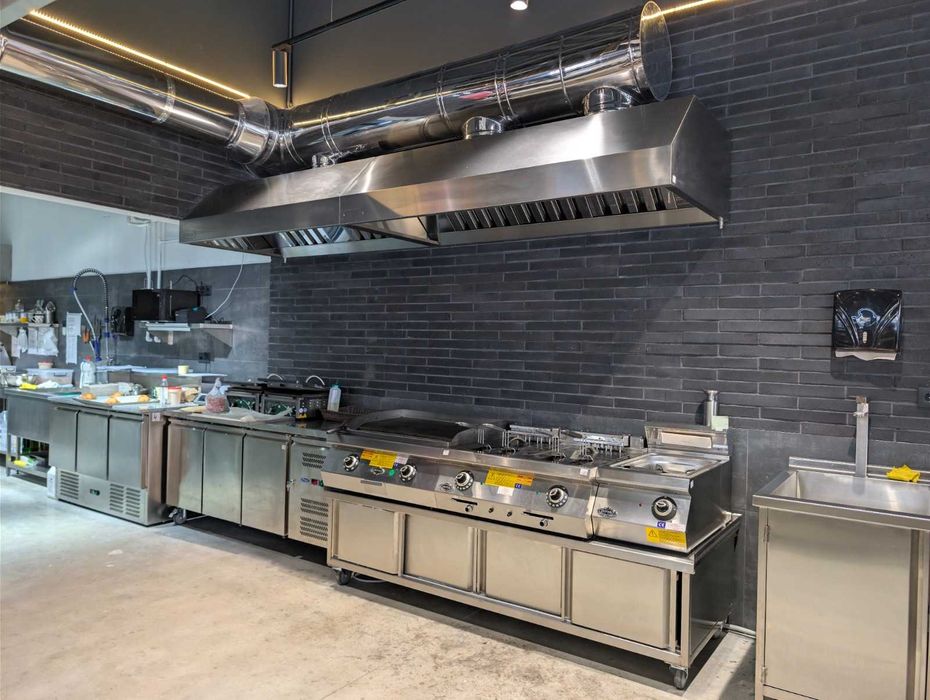 Masa inox - Spalator inox - Mobilier Inox Restaurant - Productie Proprie - Orice Dimensiune